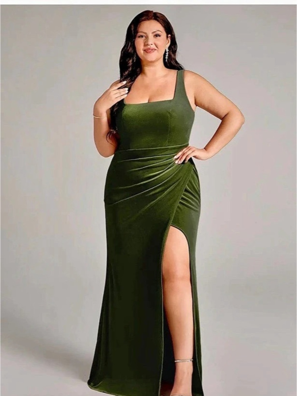 Azazie Mero Velvet Maxi Dress in Green Size 12